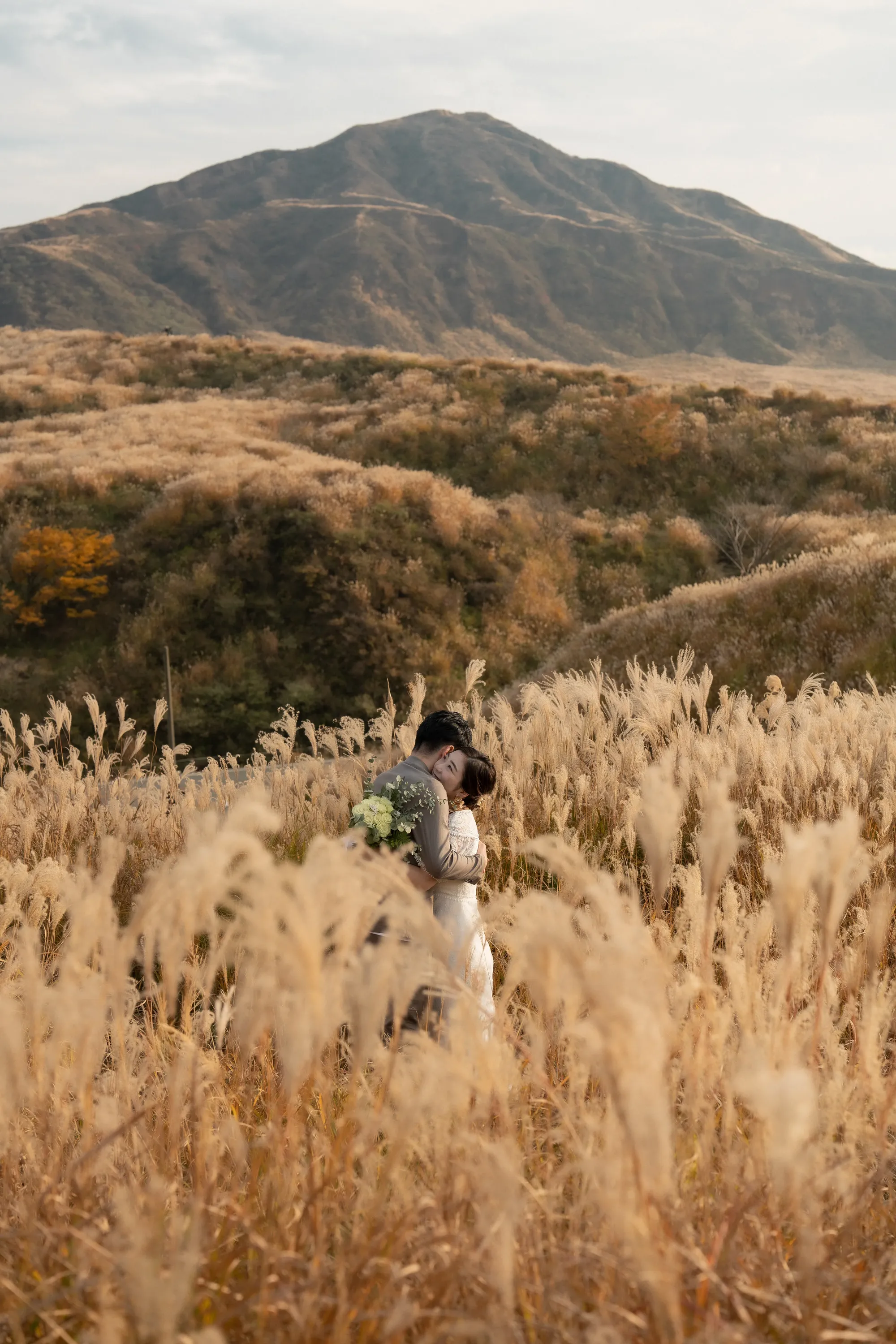 撮影場所が阿蘇のウェディングフォト