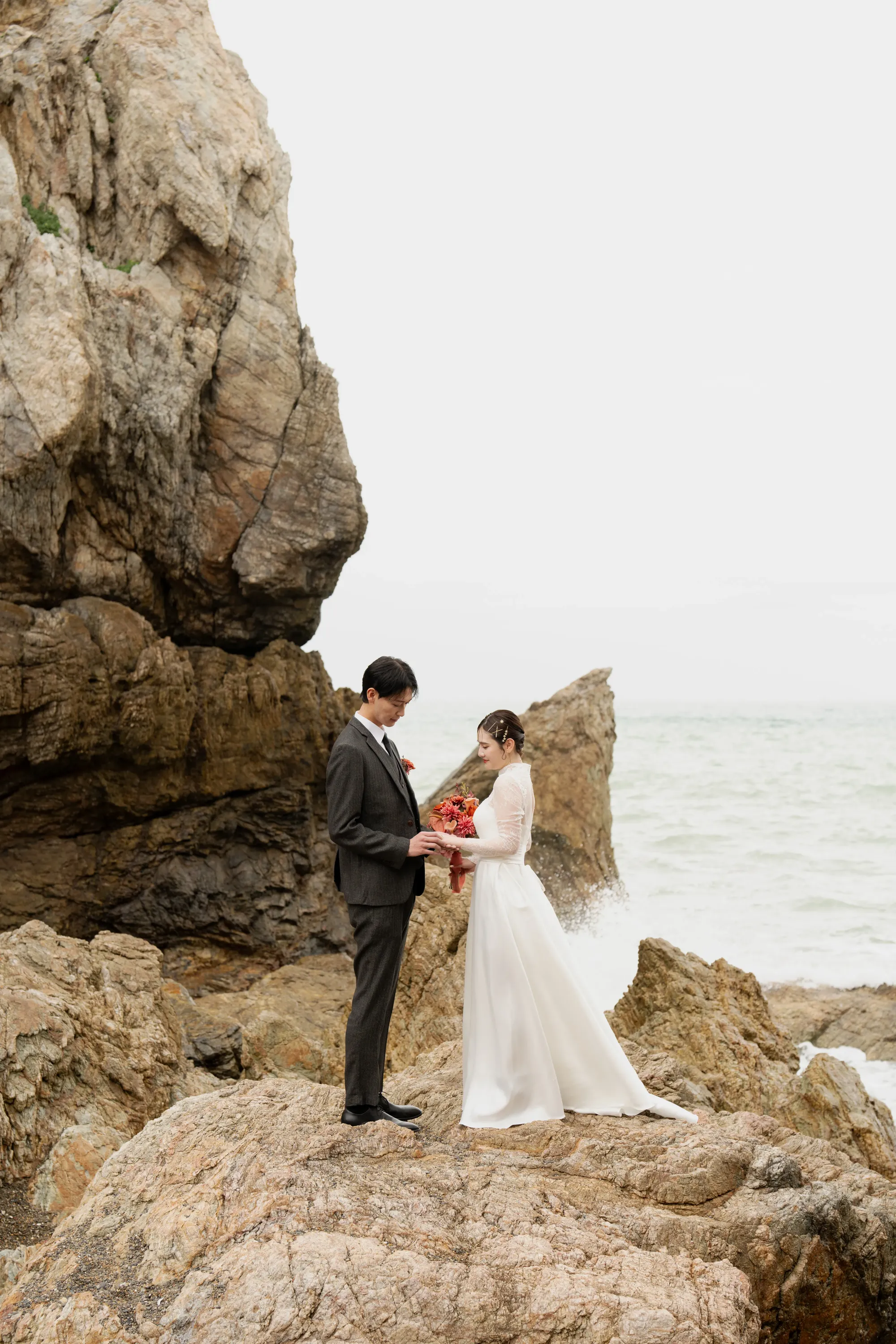 撮影場所が伊良湖岬のウェディングフォト